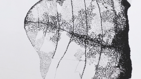 Dorota Grynczel, Kompozycja 5, haft, tiul, materiał, form, rysunek, niezła sztuka