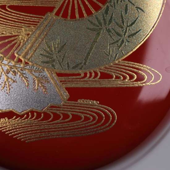 Lśnienie czasu. Japońska laka w sztuce użytkowej, wystawa, sztuka japońska, laka, sztuka użytkowa, ceramika, niezła sztuka