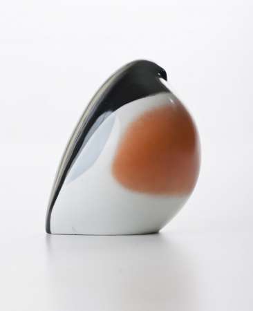 Rzeźba na meblościankę, wystawa, figurka, sztuka użytkowa, gil, ptak, sztuka polska, sztuka XX w., niezła sztuka