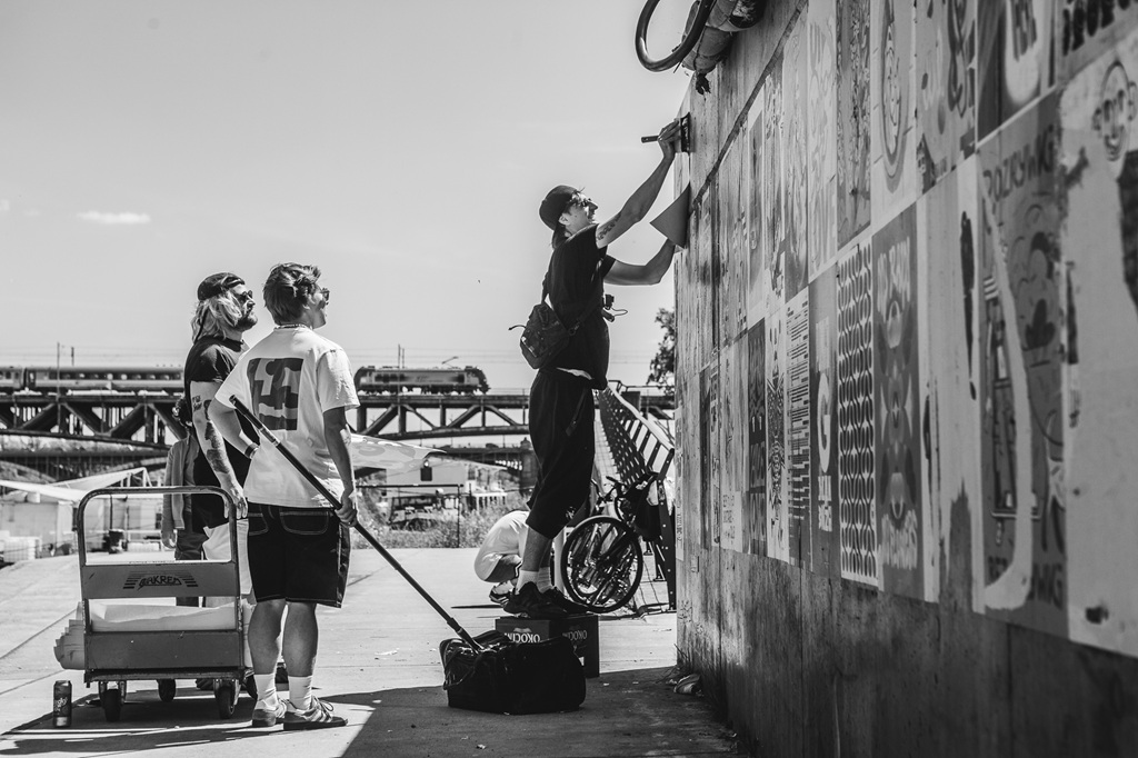 Paste Up Warsaw. Festiwal Plakatu Niezależnego 2026, wystawa, plakat, sztuka uliczna, sztuka współczesna, niezła sztuka