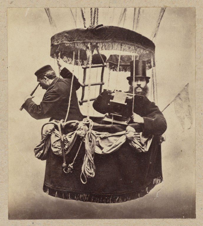 Konrad Brandel, Autoportret fotografa z nieokreślonym mężczyzną w gondoli balonu, fotografia, autoportrret, sztuka XIX w., niezła sztuka